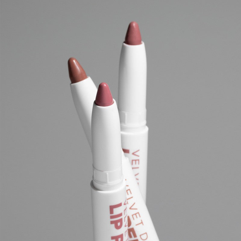 PLAYINN VELVET DEFINE LIP PENCIL